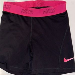 Black Nike Pros